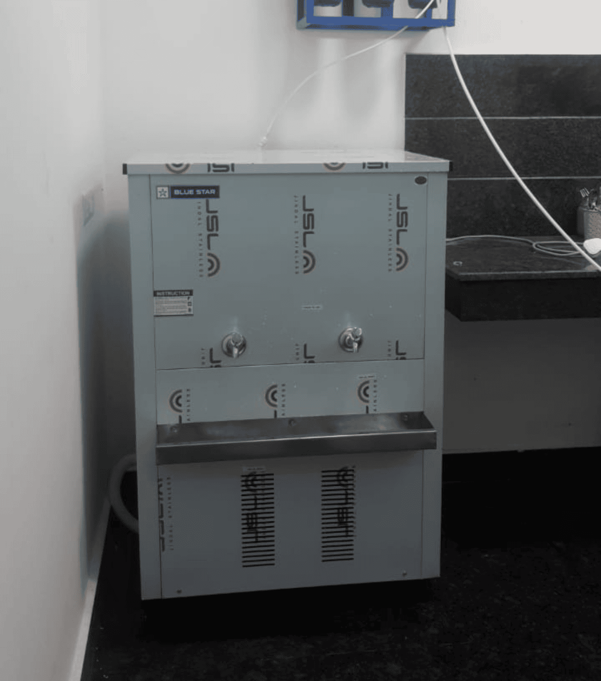 Original images of Blue star SDLX 150150 B/C Stainless steel water cooler Original images of Blue star SDLX 150150 B/C Stainless steel water cooler