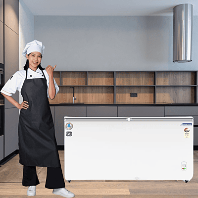 Blue Star CF3-500MEW Freezer with its External Condenser Unit for Optimal Cooling Blue Star CF3-500MEW Freezer with its External Condenser Unit for Optimal Cooling