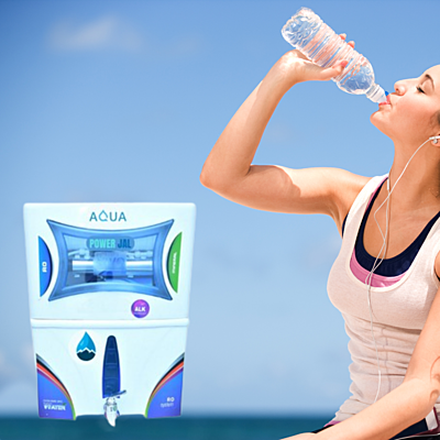 "Clear, purified water being dispensed from the Aqua Shield VIVO ROUV" "Clear, purified water being dispensed from the Aqua Shield VIVO ROUV"
