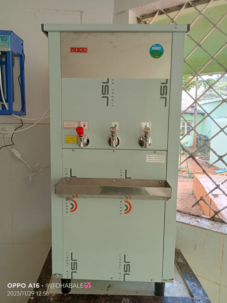 Usha SS4080 Water Cooler with Child Lock for Safety Usha SS4080 Water Cooler with Child Lock for Safety