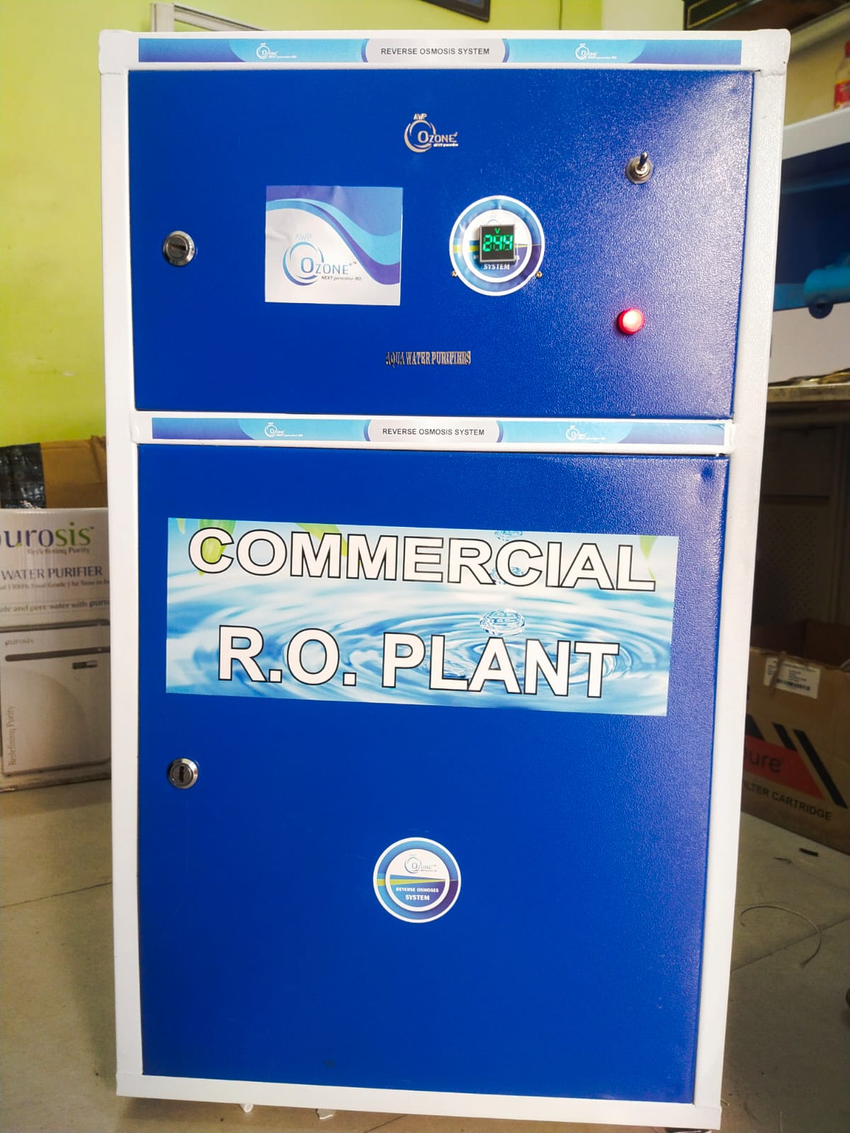 Commercial-grade RO purifier with durable construction. Commercial-grade RO purifier with durable construction.
