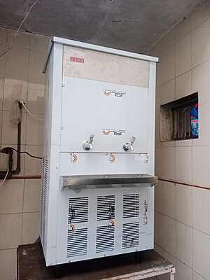 Usha water cooler SS 150150 with 1550 watt power Usha water cooler SS 150150 with 1550 watt power
