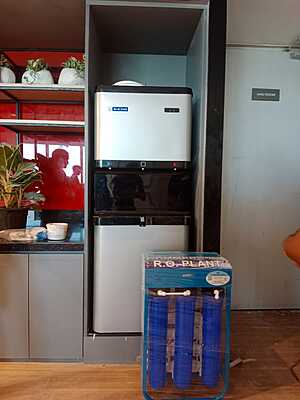 Power Jal Pro Stream 50 A installed in a modern office breakroom. Power Jal Pro Stream 50 A installed in a modern office breakroom.