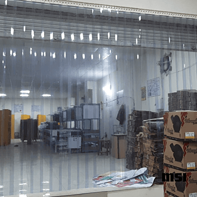 Installing Buzz lite Climate Control Pvc strip curtain to prevent dust from outdoors Installing Buzz lite Climate Control Pvc strip curtain to prevent dust from outdoors